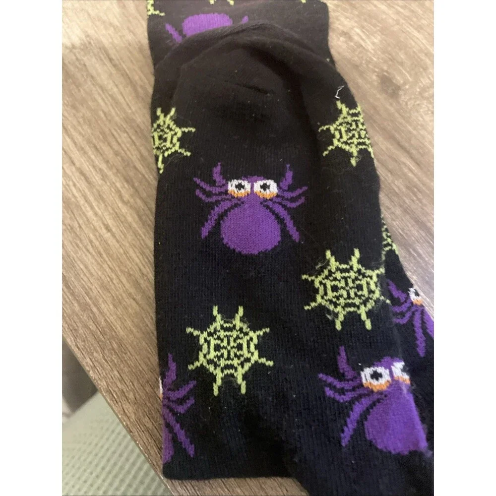 To Ma toes new unworn